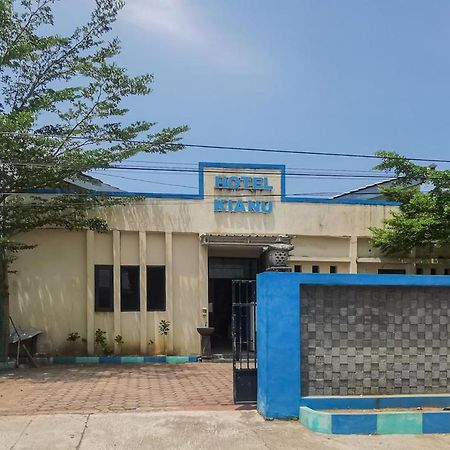 ホテル Reddoorz Near Pantai Pancer Door パチタン エクステリア 写真
